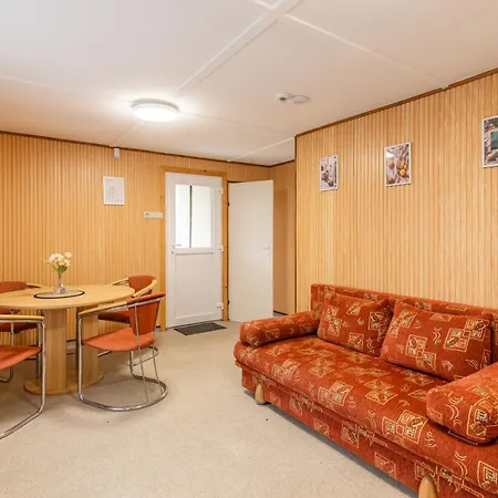 Heu Reka Vendeghaz Holiday home *